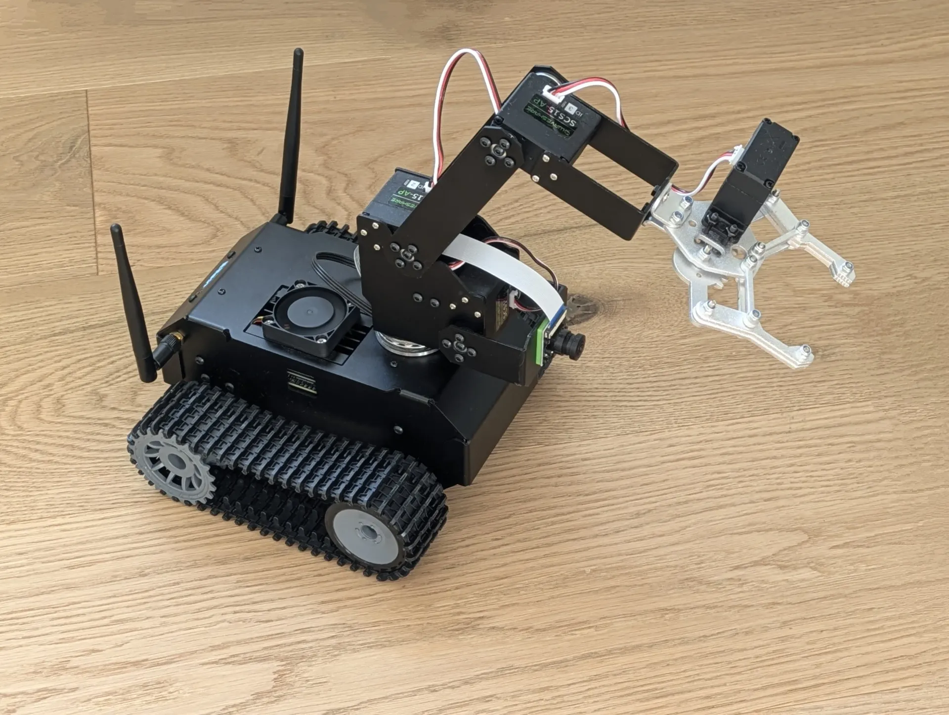 Jetson Claw Robot project thumbnail